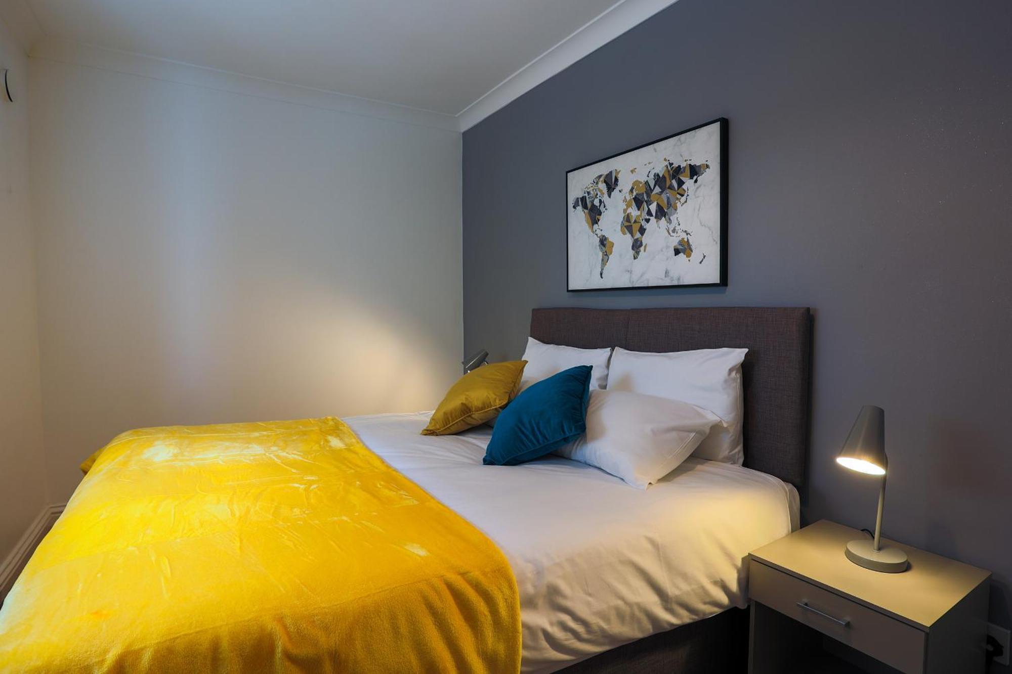 Ferienwohnung The best flat on the street - Three minutes walk fom the beach Southend-on-Sea Exterior foto